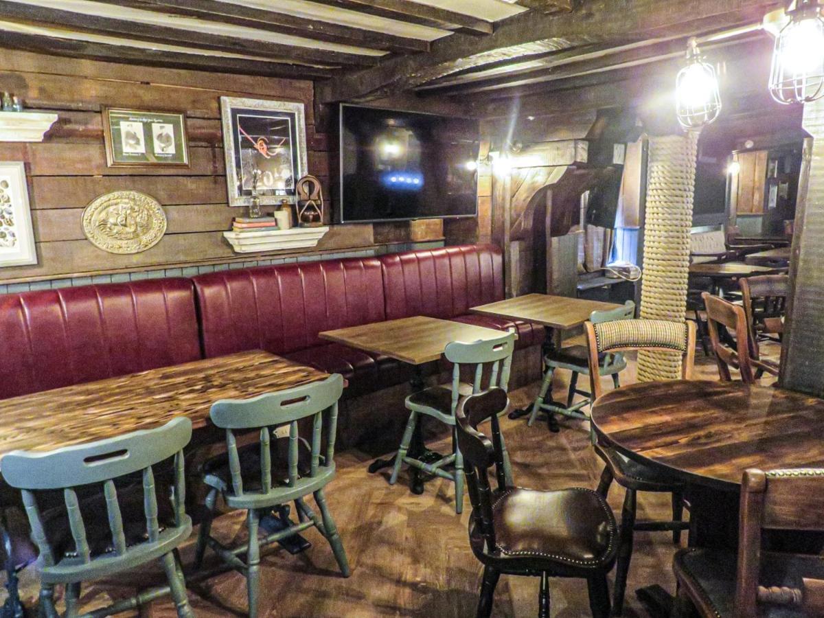 Hotel The Spice Ship à Weymouth Extérieur photo